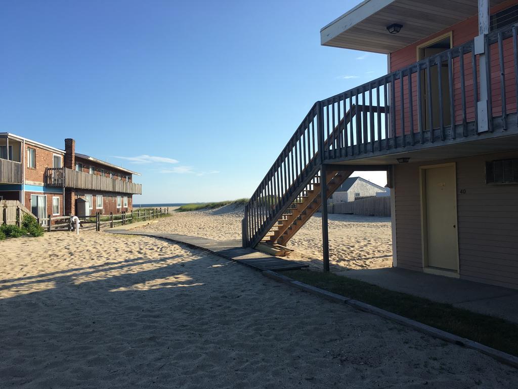 Beachfront White Sands Motel North Truro Exterior photo